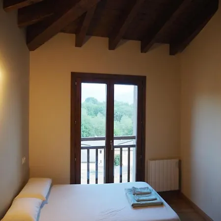 Feriehus Casa En Angoustrine Con Jardin Y Vistas